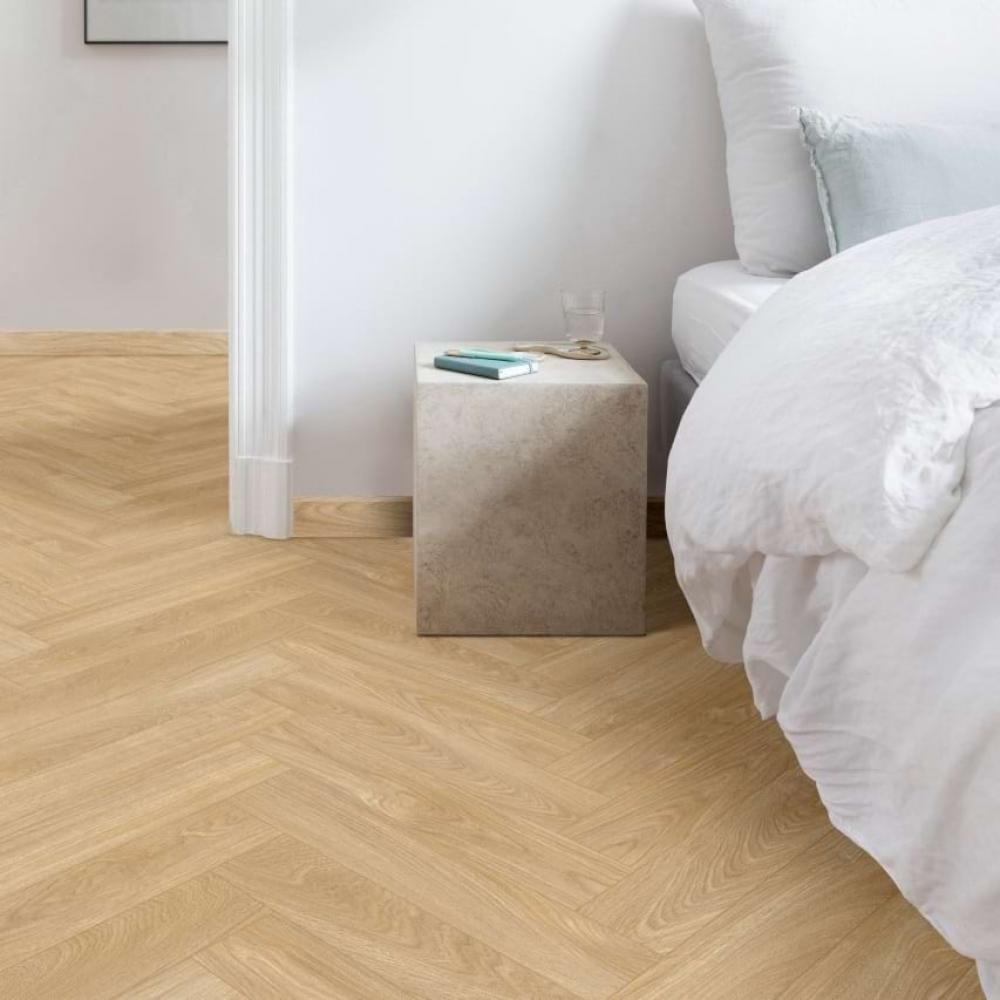 Виниловый пол Moduleo LayRed Herringbone Laurel Oak 51282