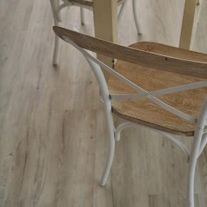 Клеевой виниловый пол Ceramo Vinilam Дуб Цюрих 8875